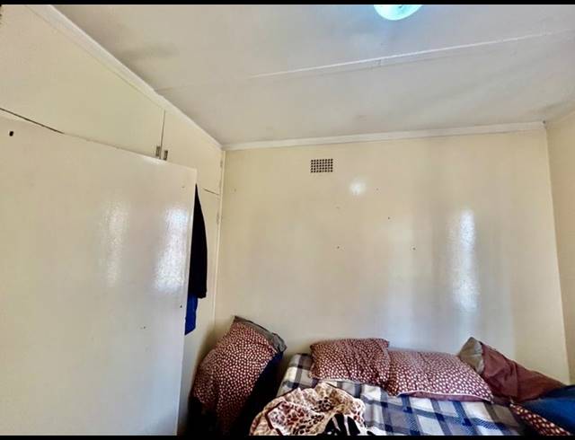 3 BEDROOM HOUSE FOR SALE IN VANDERBIJLPARK CE 2